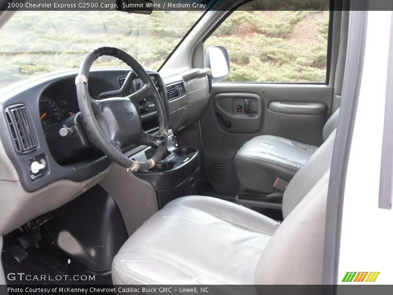 Summit White / Medium Gray 2000 Chevrolet Express G2500 Cargo