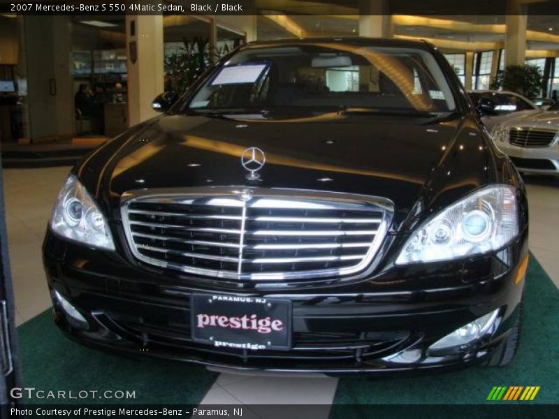 Black / Black 2007 Mercedes-Benz S 550 4Matic Sedan