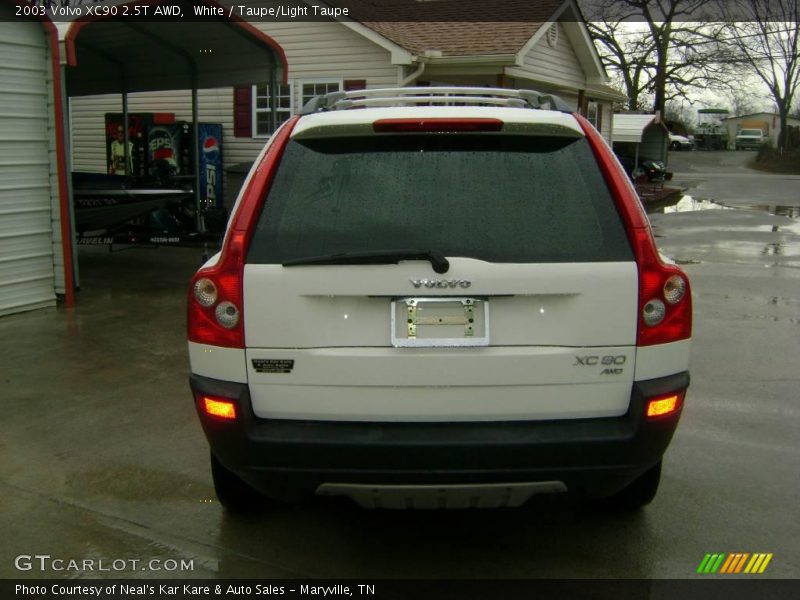 White / Taupe/Light Taupe 2003 Volvo XC90 2.5T AWD
