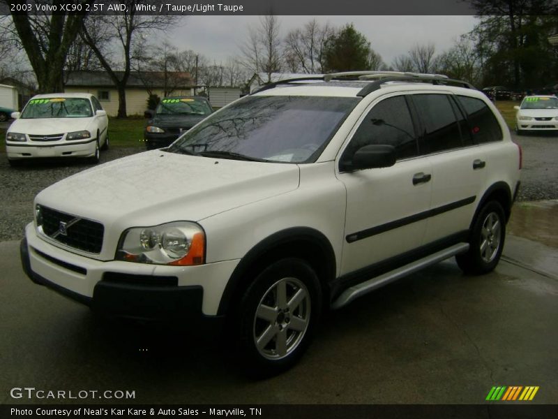 White / Taupe/Light Taupe 2003 Volvo XC90 2.5T AWD