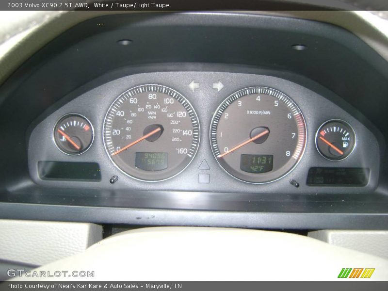 White / Taupe/Light Taupe 2003 Volvo XC90 2.5T AWD