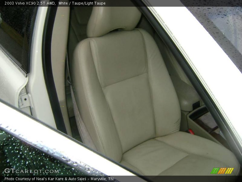 White / Taupe/Light Taupe 2003 Volvo XC90 2.5T AWD