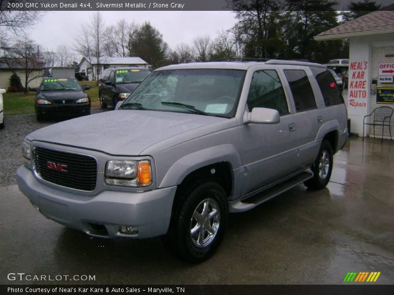 Silvermist Metallic / Stone Gray 2000 GMC Yukon Denali 4x4