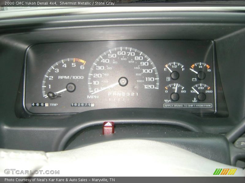 Silvermist Metallic / Stone Gray 2000 GMC Yukon Denali 4x4