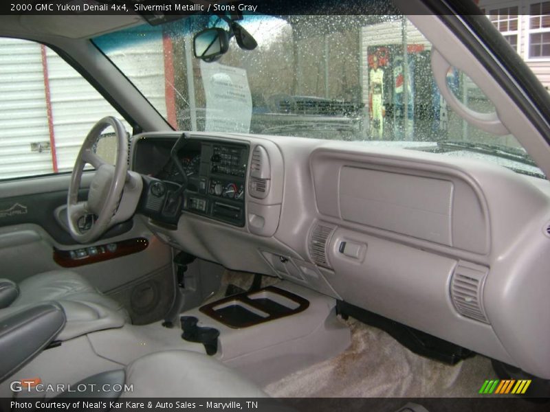 Silvermist Metallic / Stone Gray 2000 GMC Yukon Denali 4x4
