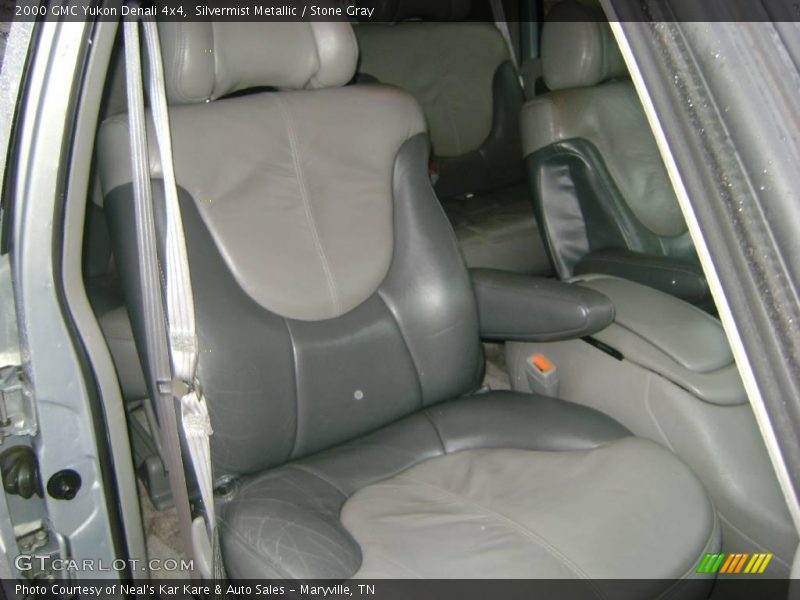 Silvermist Metallic / Stone Gray 2000 GMC Yukon Denali 4x4