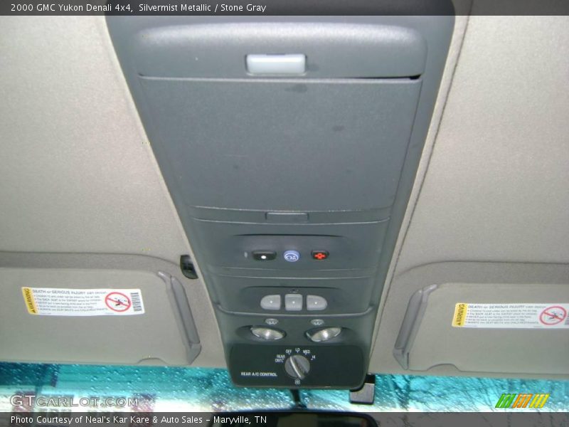 Silvermist Metallic / Stone Gray 2000 GMC Yukon Denali 4x4