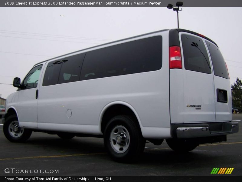 Summit White / Medium Pewter 2009 Chevrolet Express 3500 Extended Passenger Van