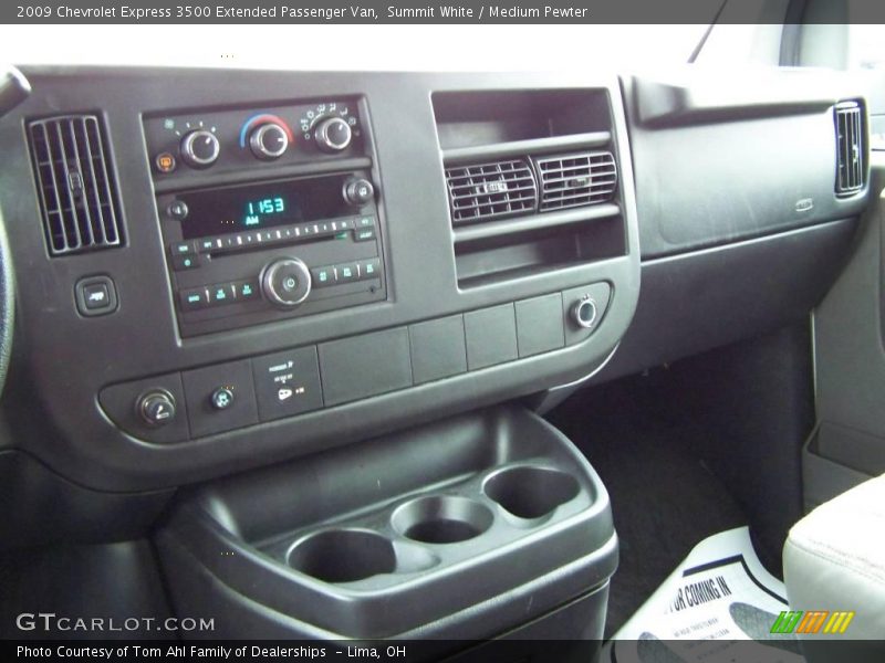 Summit White / Medium Pewter 2009 Chevrolet Express 3500 Extended Passenger Van