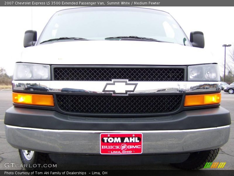 Summit White / Medium Pewter 2007 Chevrolet Express LS 3500 Extended Passenger Van