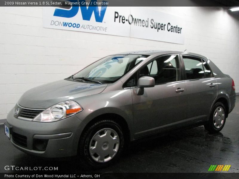 Magnetic Gray / Charcoal 2009 Nissan Versa 1.8 SL Sedan