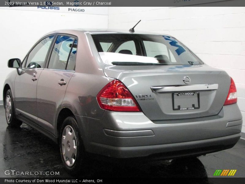 Magnetic Gray / Charcoal 2009 Nissan Versa 1.8 SL Sedan