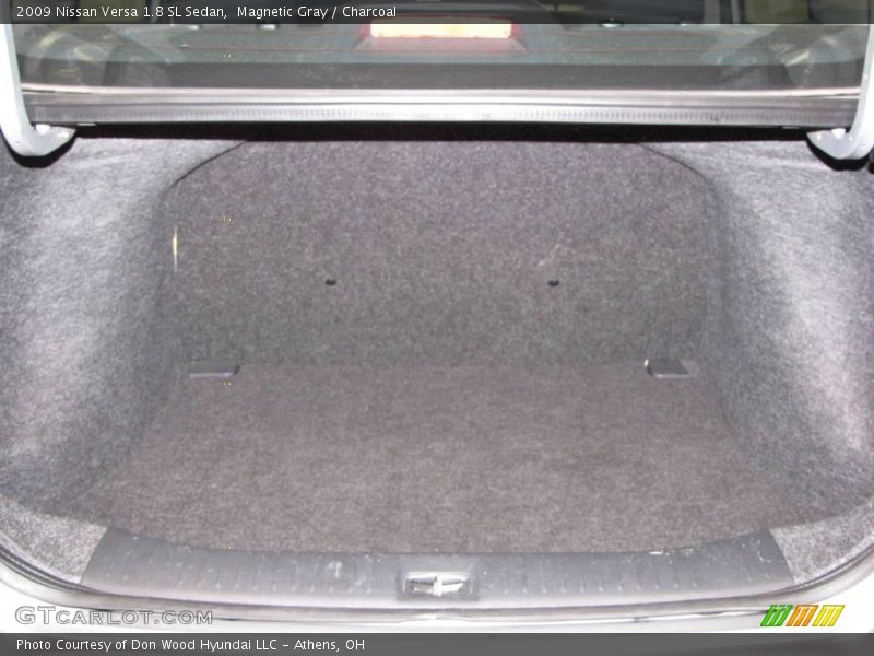 Magnetic Gray / Charcoal 2009 Nissan Versa 1.8 SL Sedan