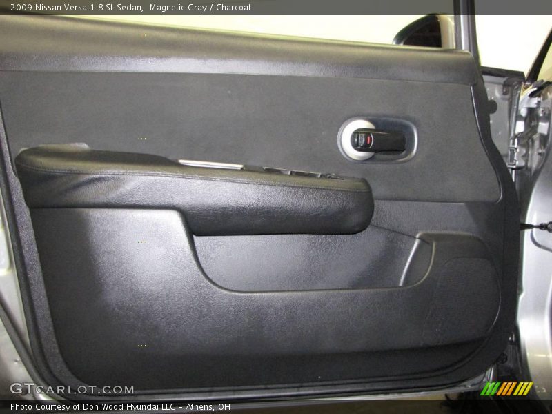 Magnetic Gray / Charcoal 2009 Nissan Versa 1.8 SL Sedan
