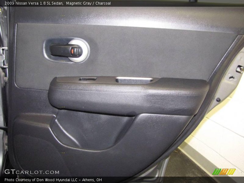 Magnetic Gray / Charcoal 2009 Nissan Versa 1.8 SL Sedan