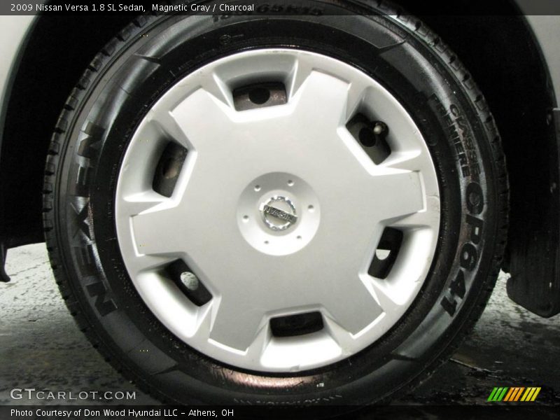 Magnetic Gray / Charcoal 2009 Nissan Versa 1.8 SL Sedan