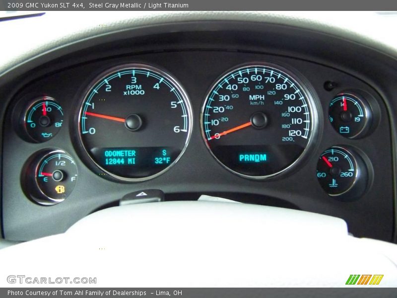 Steel Gray Metallic / Light Titanium 2009 GMC Yukon SLT 4x4