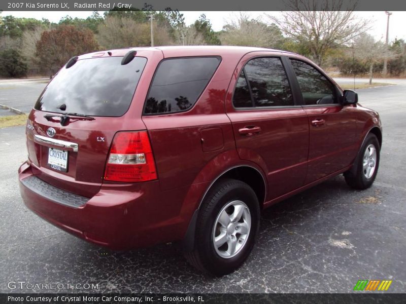 Radiant Red / Gray 2007 Kia Sorento LX