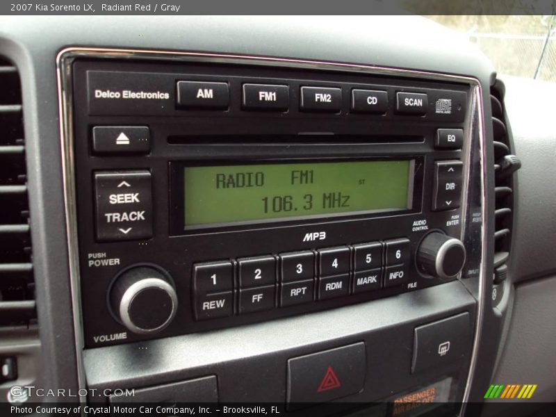 Radiant Red / Gray 2007 Kia Sorento LX
