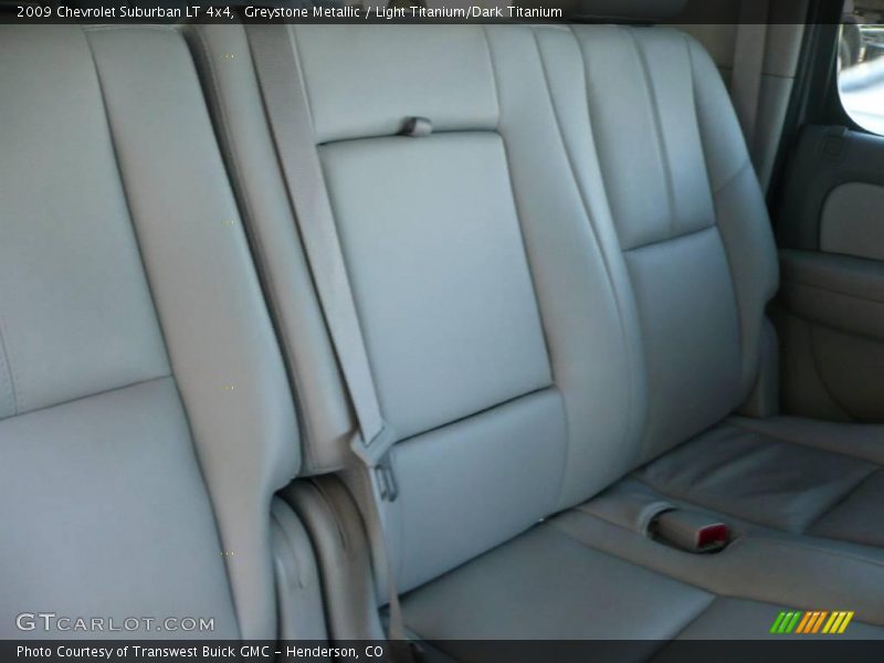 Greystone Metallic / Light Titanium/Dark Titanium 2009 Chevrolet Suburban LT 4x4