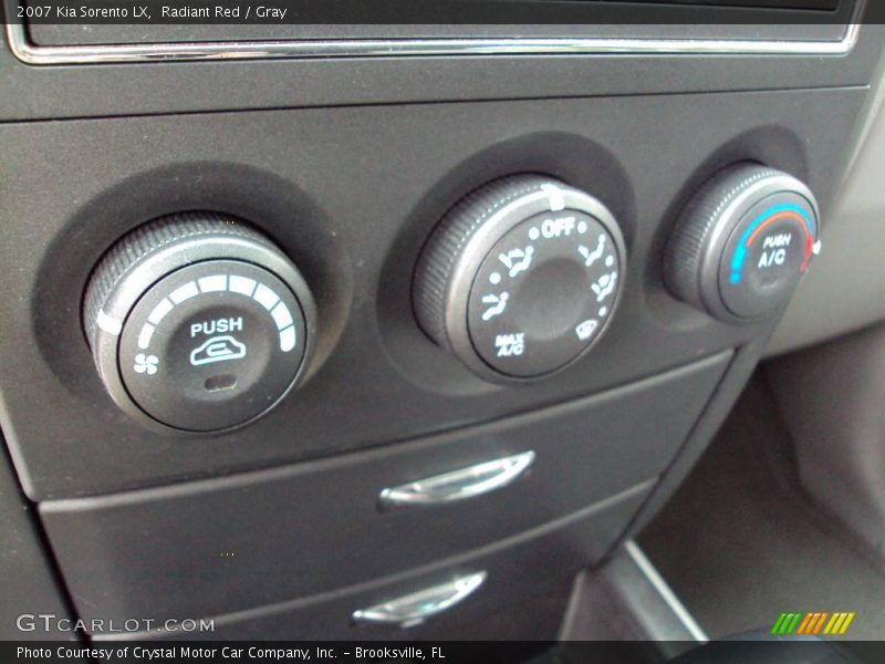 Radiant Red / Gray 2007 Kia Sorento LX