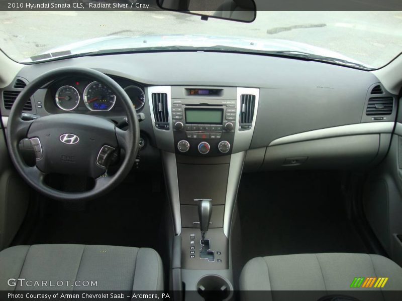Radiant Silver / Gray 2010 Hyundai Sonata GLS