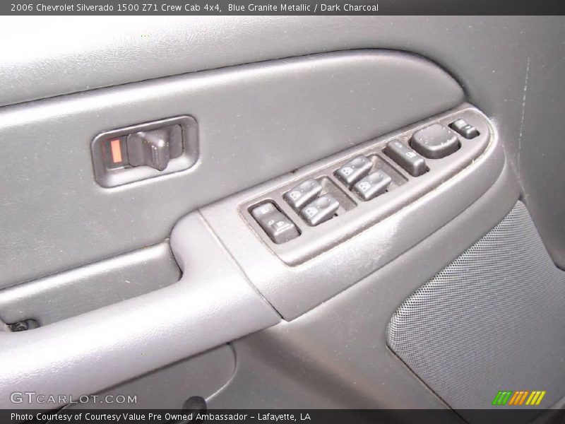 Blue Granite Metallic / Dark Charcoal 2006 Chevrolet Silverado 1500 Z71 Crew Cab 4x4