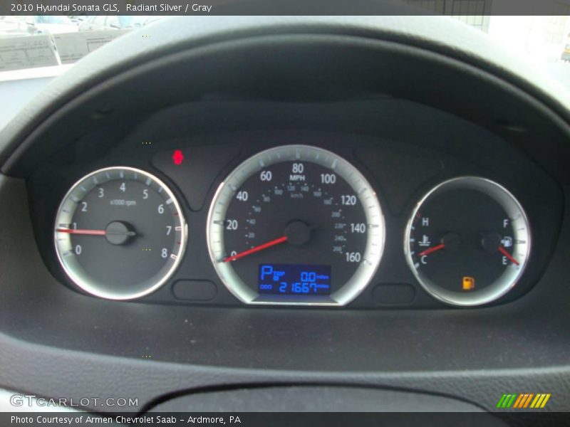 Radiant Silver / Gray 2010 Hyundai Sonata GLS