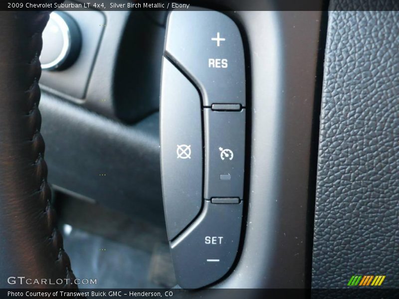 Silver Birch Metallic / Ebony 2009 Chevrolet Suburban LT 4x4