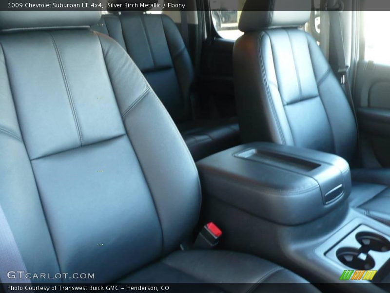 Silver Birch Metallic / Ebony 2009 Chevrolet Suburban LT 4x4