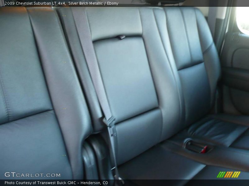Silver Birch Metallic / Ebony 2009 Chevrolet Suburban LT 4x4