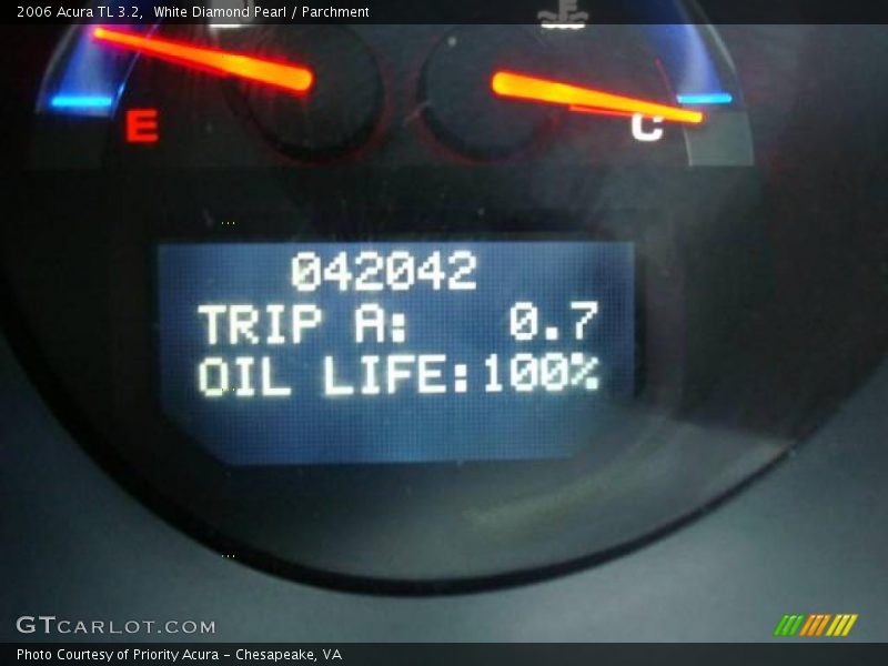 White Diamond Pearl / Parchment 2006 Acura TL 3.2