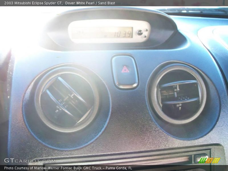 Dover White Pearl / Sand Blast 2003 Mitsubishi Eclipse Spyder GT