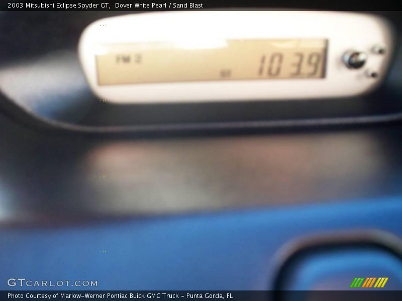 Dover White Pearl / Sand Blast 2003 Mitsubishi Eclipse Spyder GT