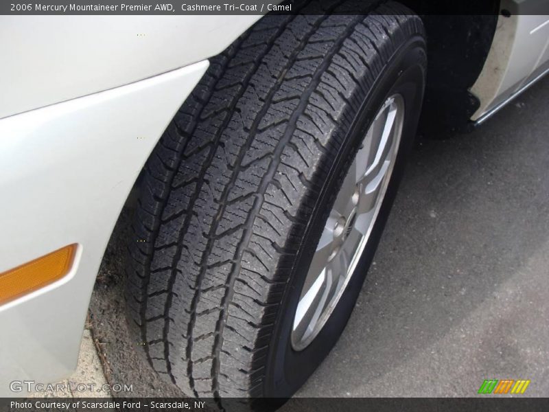 Cashmere Tri-Coat / Camel 2006 Mercury Mountaineer Premier AWD
