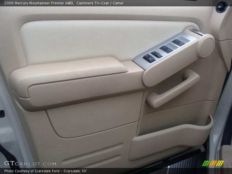 Cashmere Tri-Coat / Camel 2006 Mercury Mountaineer Premier AWD