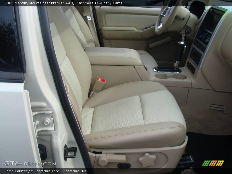 Cashmere Tri-Coat / Camel 2006 Mercury Mountaineer Premier AWD