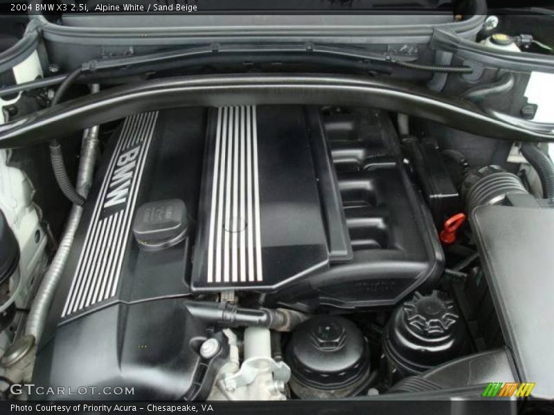Alpine White / Sand Beige 2004 BMW X3 2.5i