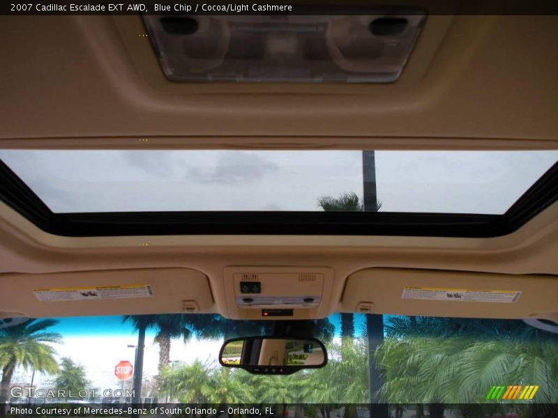 Blue Chip / Cocoa/Light Cashmere 2007 Cadillac Escalade EXT AWD