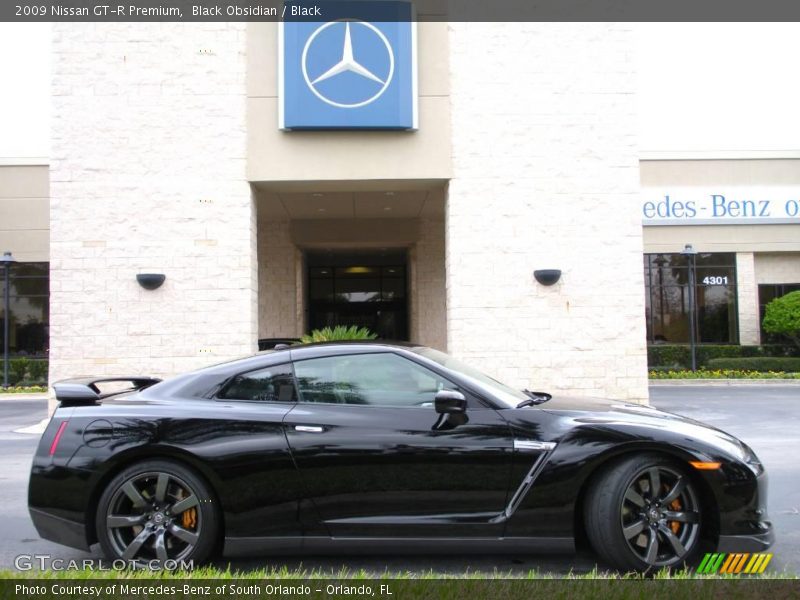 Black Obsidian / Black 2009 Nissan GT-R Premium