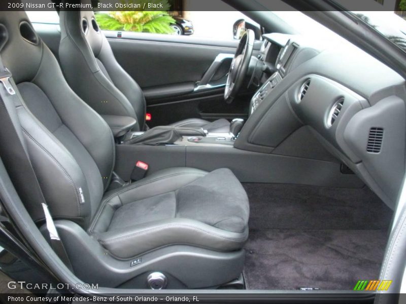 Black Obsidian / Black 2009 Nissan GT-R Premium