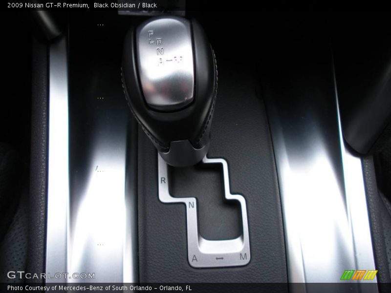 Black Obsidian / Black 2009 Nissan GT-R Premium