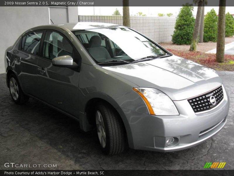 Magnetic Gray / Charcoal 2009 Nissan Sentra 2.0 S