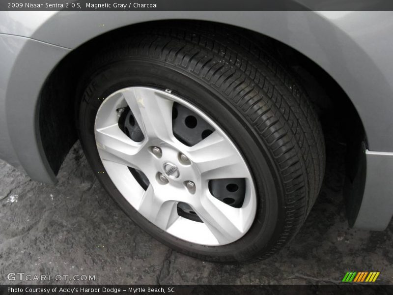 Magnetic Gray / Charcoal 2009 Nissan Sentra 2.0 S