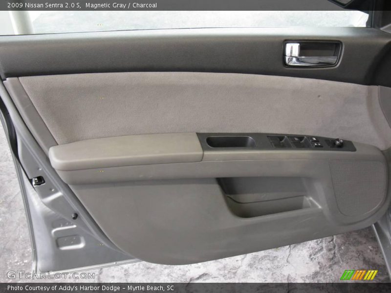 Magnetic Gray / Charcoal 2009 Nissan Sentra 2.0 S