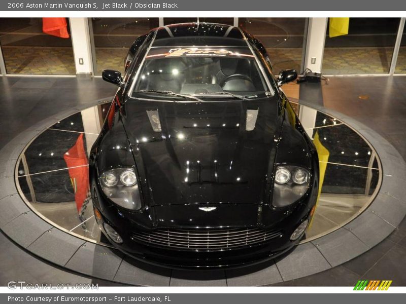 Jet Black / Obsidian Black 2006 Aston Martin Vanquish S