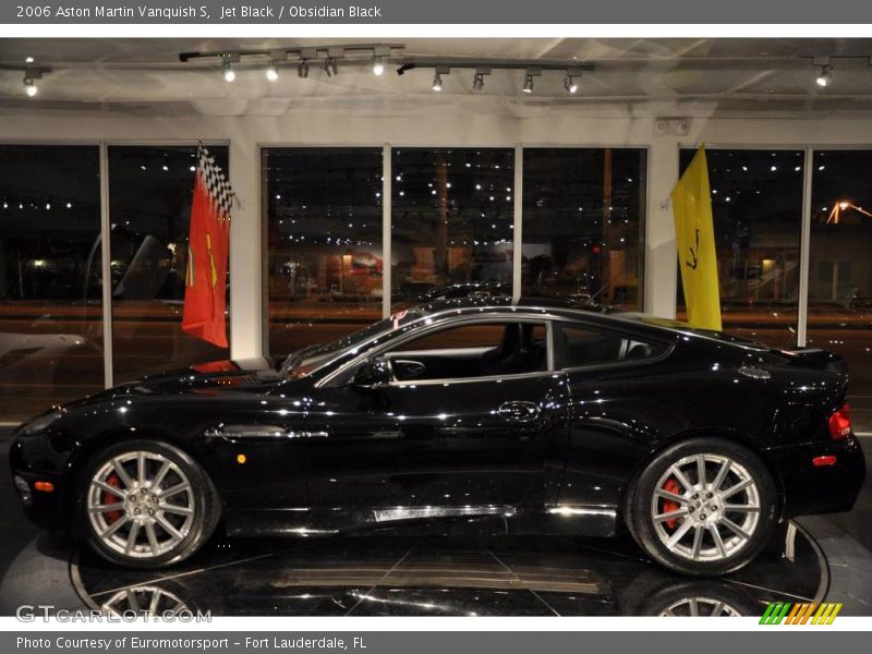 Jet Black / Obsidian Black 2006 Aston Martin Vanquish S