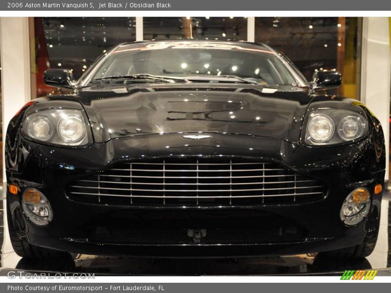 Jet Black / Obsidian Black 2006 Aston Martin Vanquish S