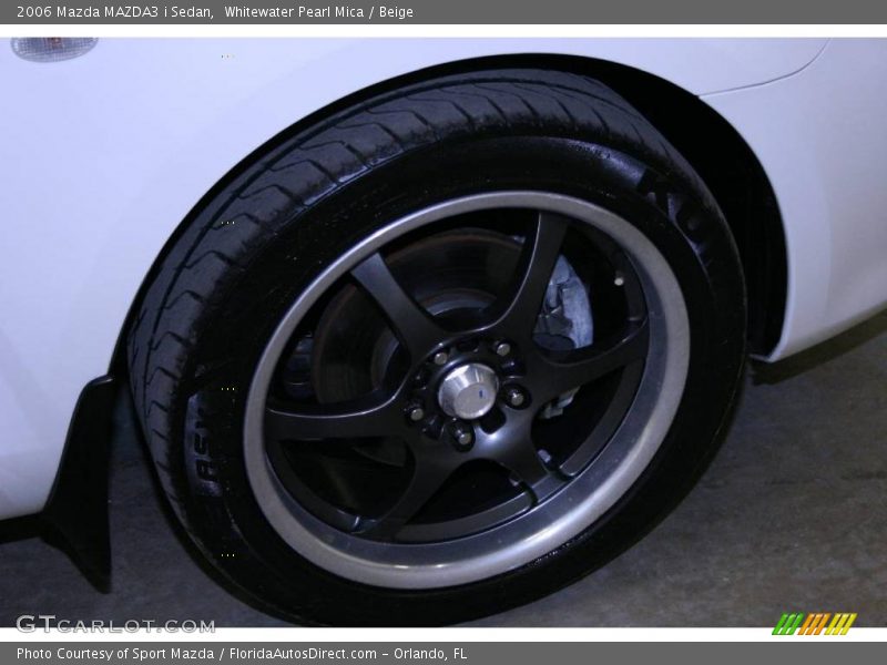 Whitewater Pearl Mica / Beige 2006 Mazda MAZDA3 i Sedan