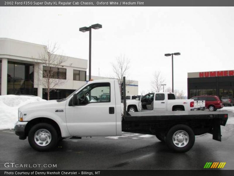 Oxford White / Medium Flint 2002 Ford F350 Super Duty XL Regular Cab Chassis